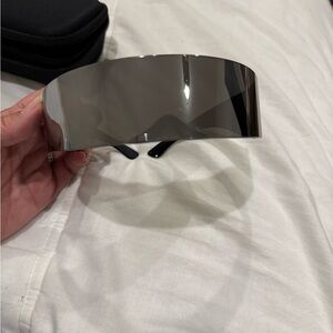 Close Encounters Silver Cyclops Sunglasses